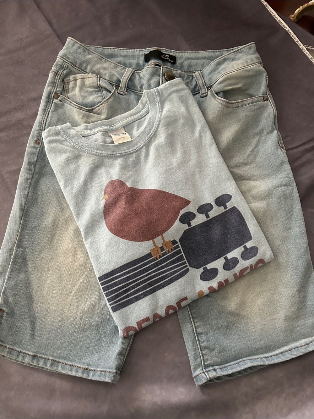 1822  Denim Bermuda Shorts Size 6 & Gildan Youth XL Graphic Tee
